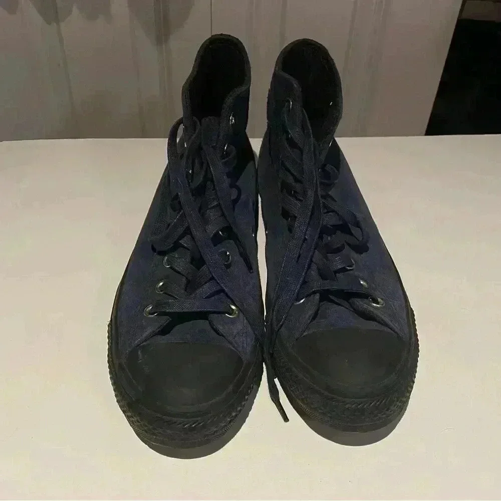 Converse Men's Chuck Taylor Navy Blue/ Black Suede